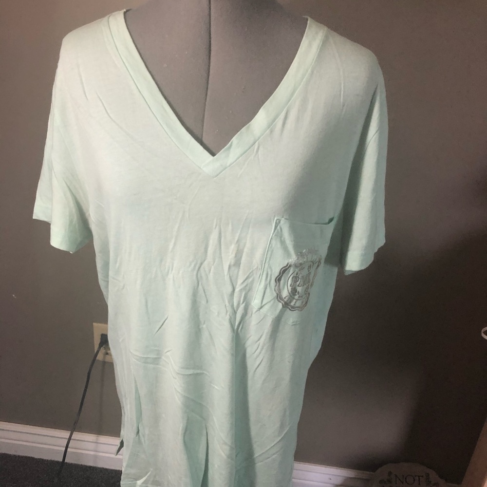 Short sleeve tee shirt